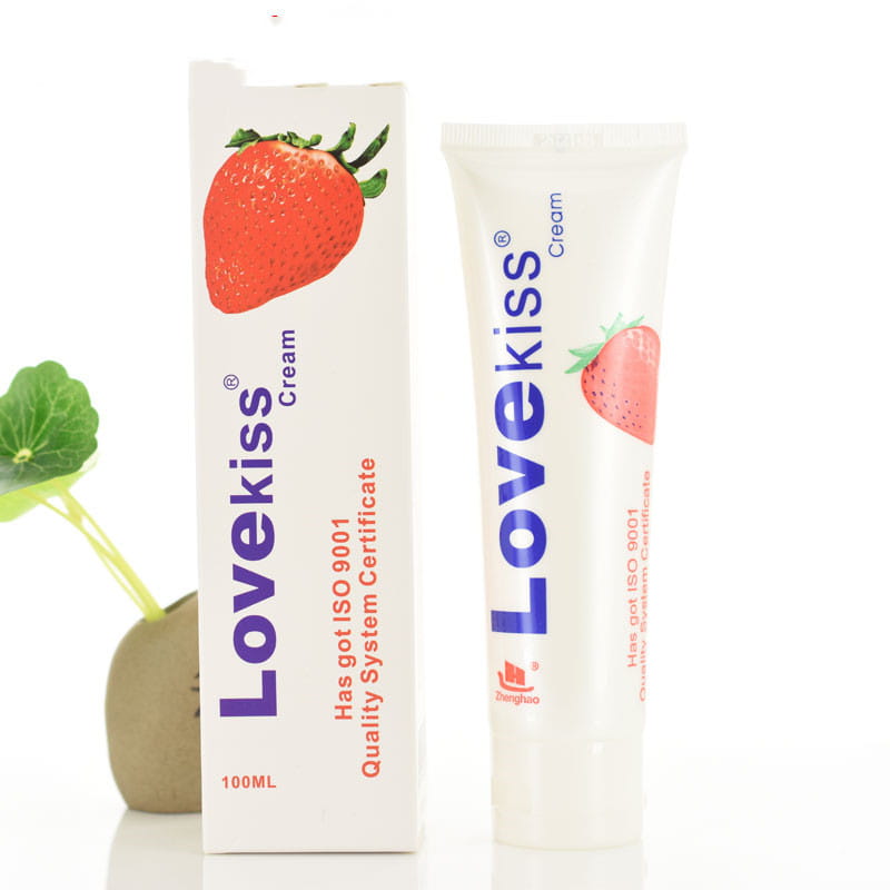 LOVE KISS • Cherry Banana Fruit Lubricating Fluid