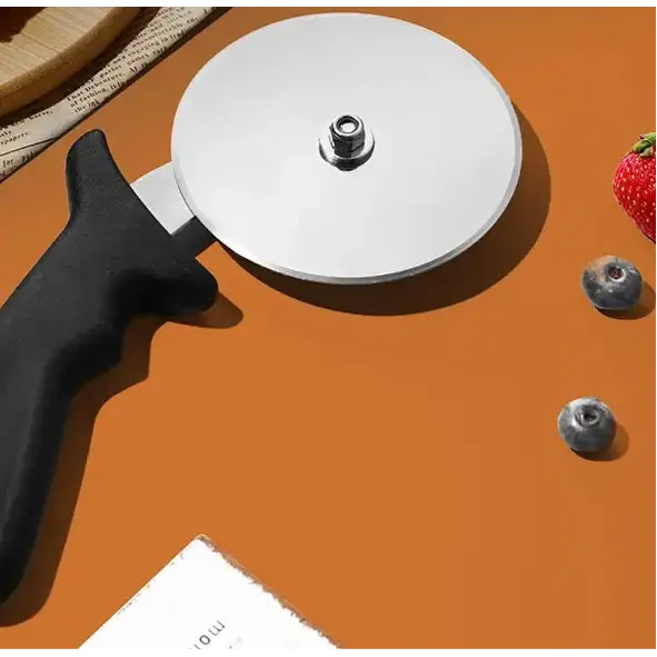 Stainless Steel Pizza Wheel Knife - Pizza cutter